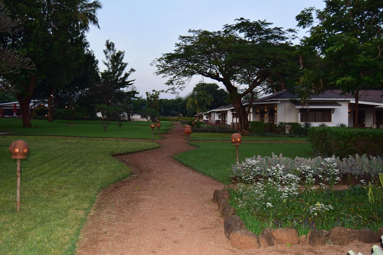 Ameg Lodge Kilimanjaro Moshi Exterior photo